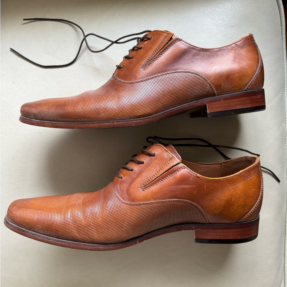 Men’s Aldo dress shoes